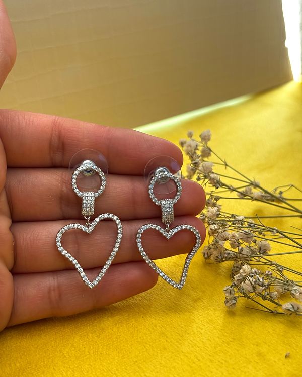 Aretes estilo romántico